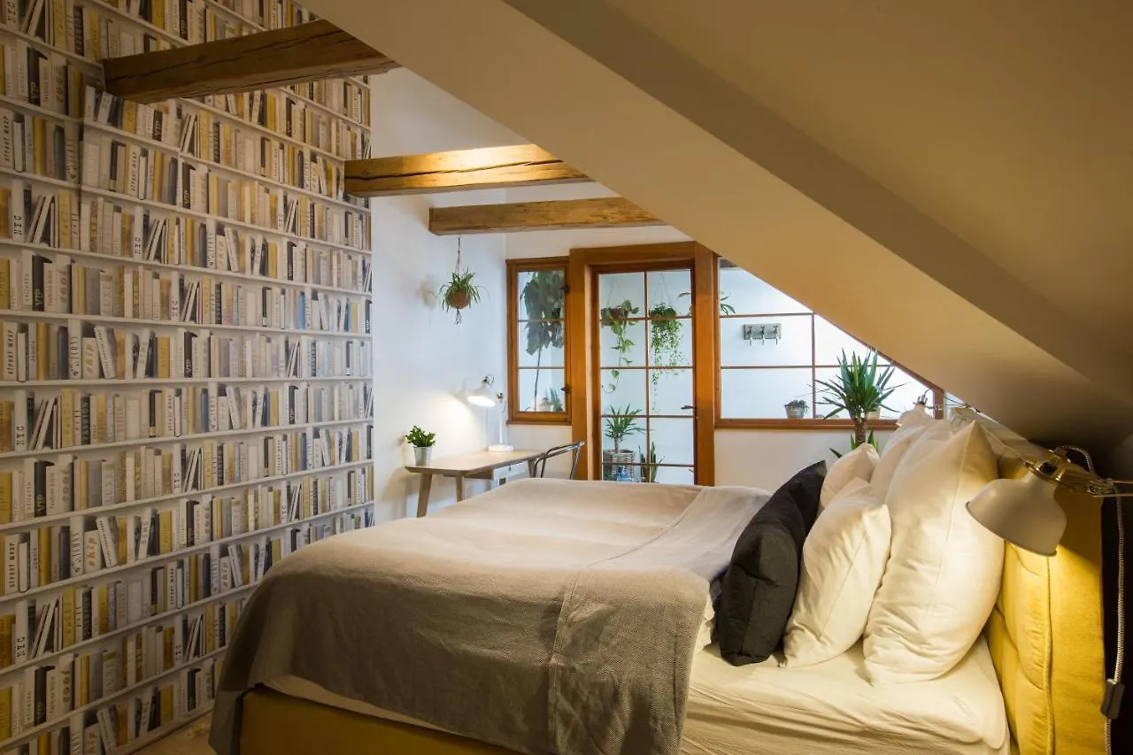 Apartment Gigantic Boho Chic 3 Bedroom 3 Bathroom Loft With Hanging Chair Prague