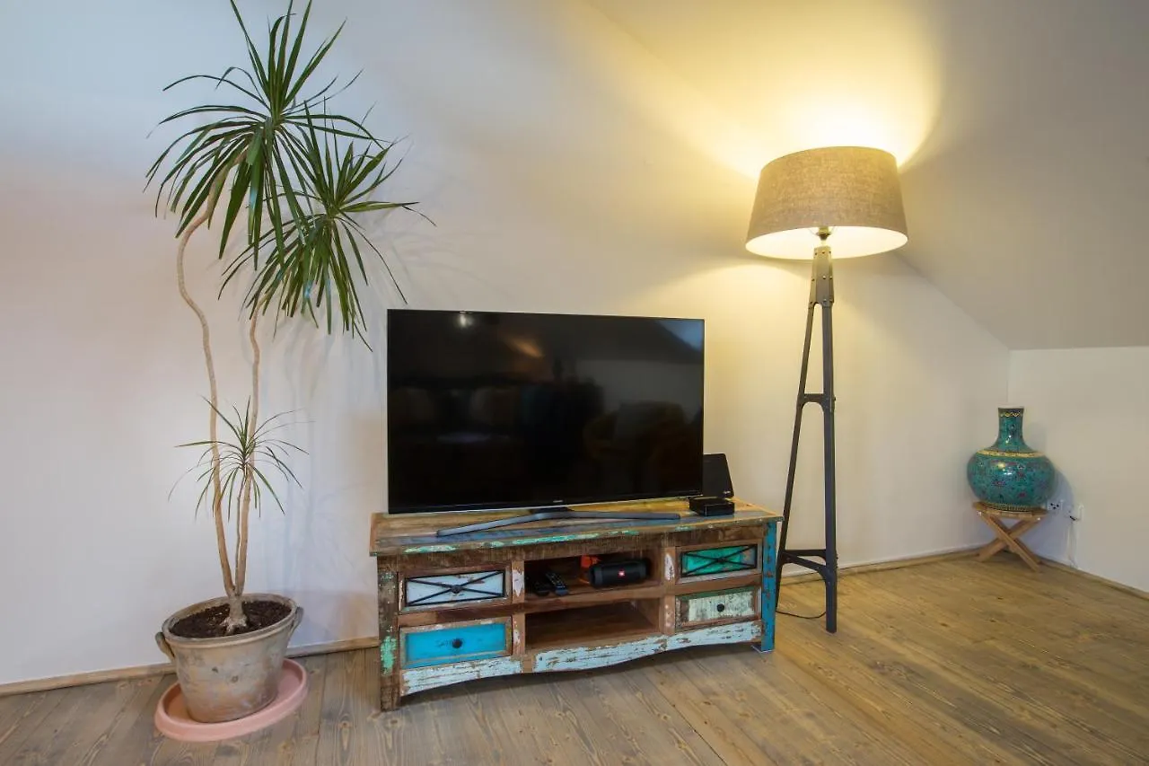 Apartment Gigantic Boho Chic 3 Bedroom 3 Bathroom Loft With Hanging Chair Prague