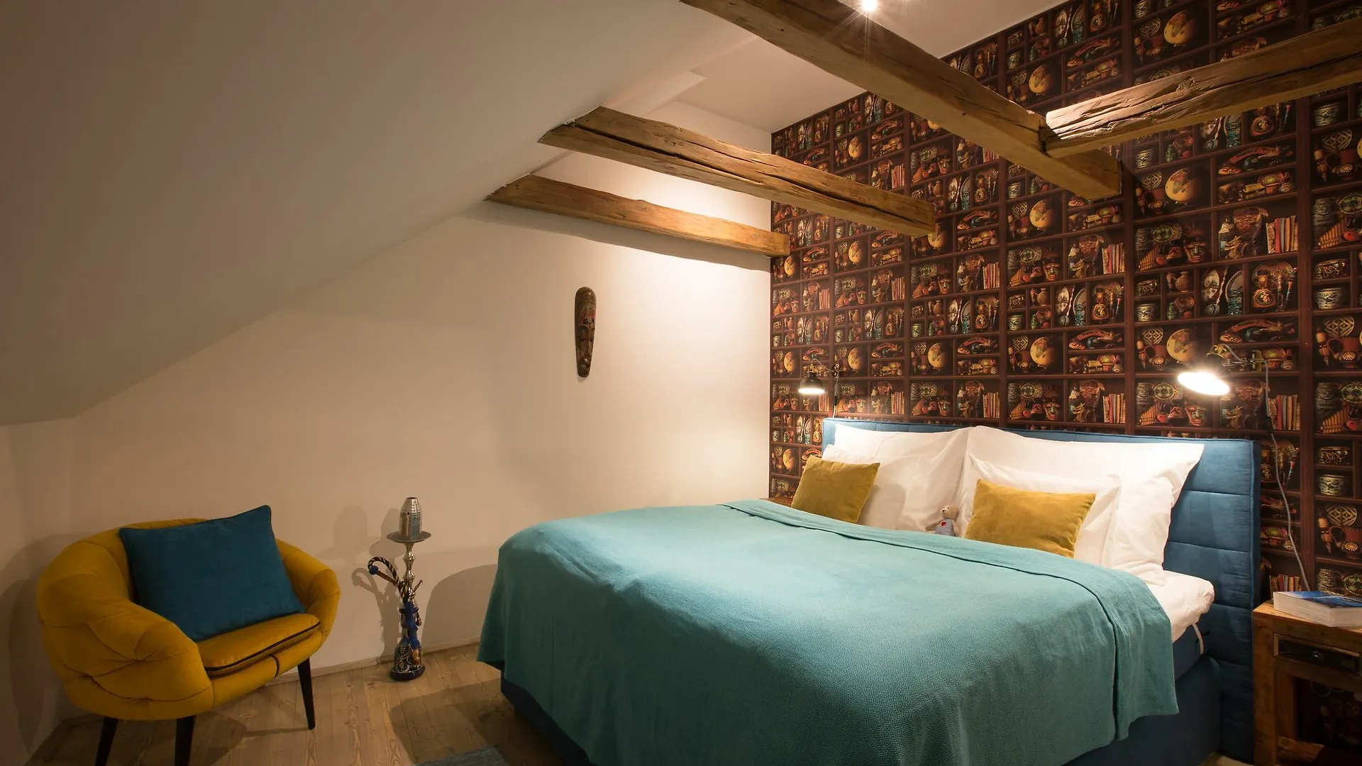 Gigantic Boho Chic 3 Bedroom 3 Bathroom Loft With Hanging Chair Prague 0*,  Czech Republic