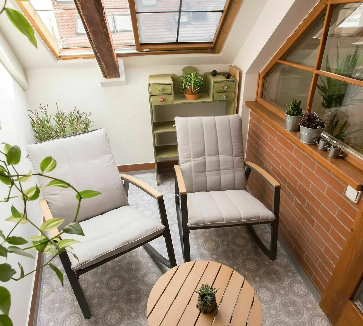 Apartment Gigantic Boho Chic 3 Bedroom 3 Bathroom Loft With Hanging Chair Prague