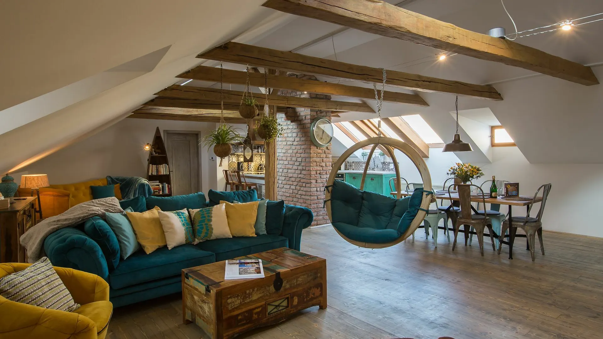 Gigantic Boho Chic 3 Bedroom 3 Bathroom Loft With Hanging Chair Prague